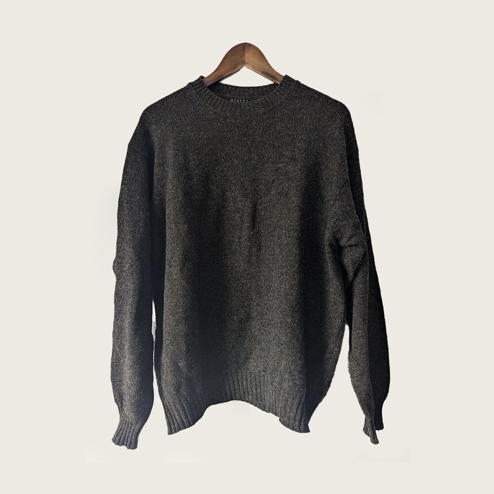 SISLEY - 100% Wool round neck sweater - Sz M